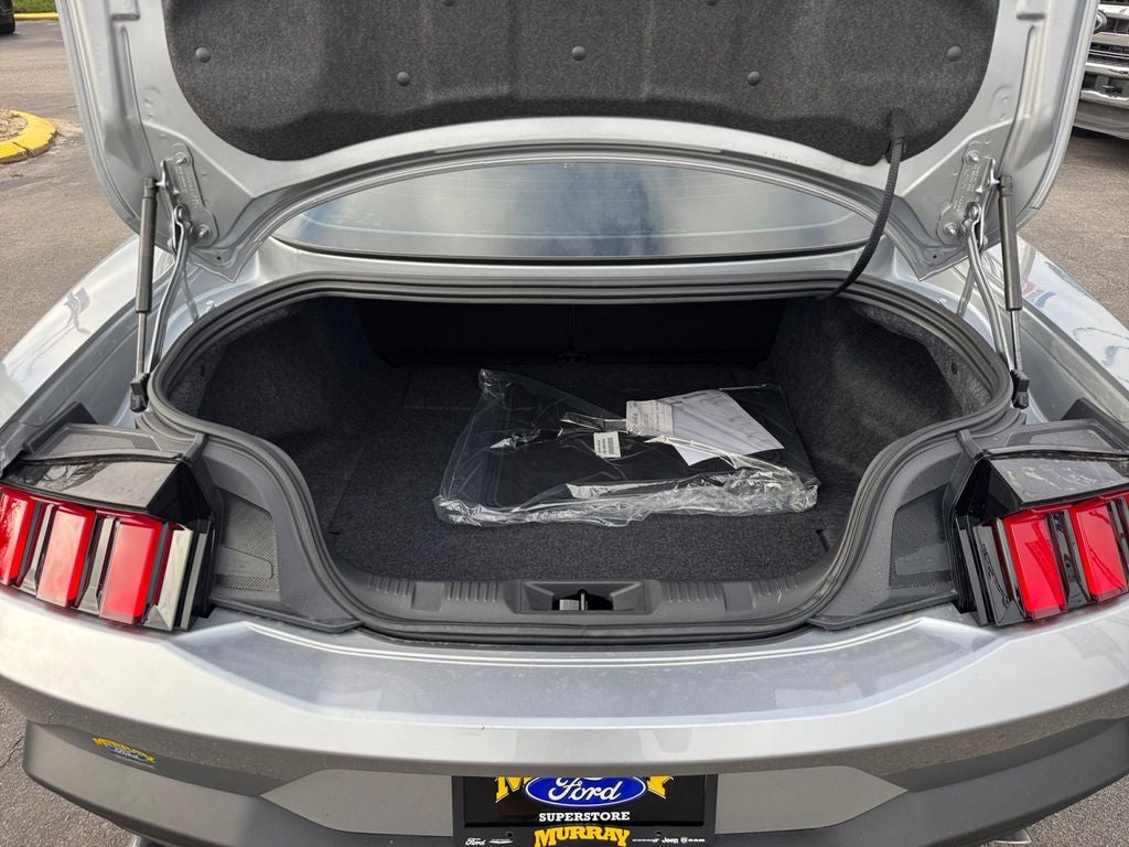 2026 Ford Mustang EcoBoost 100A