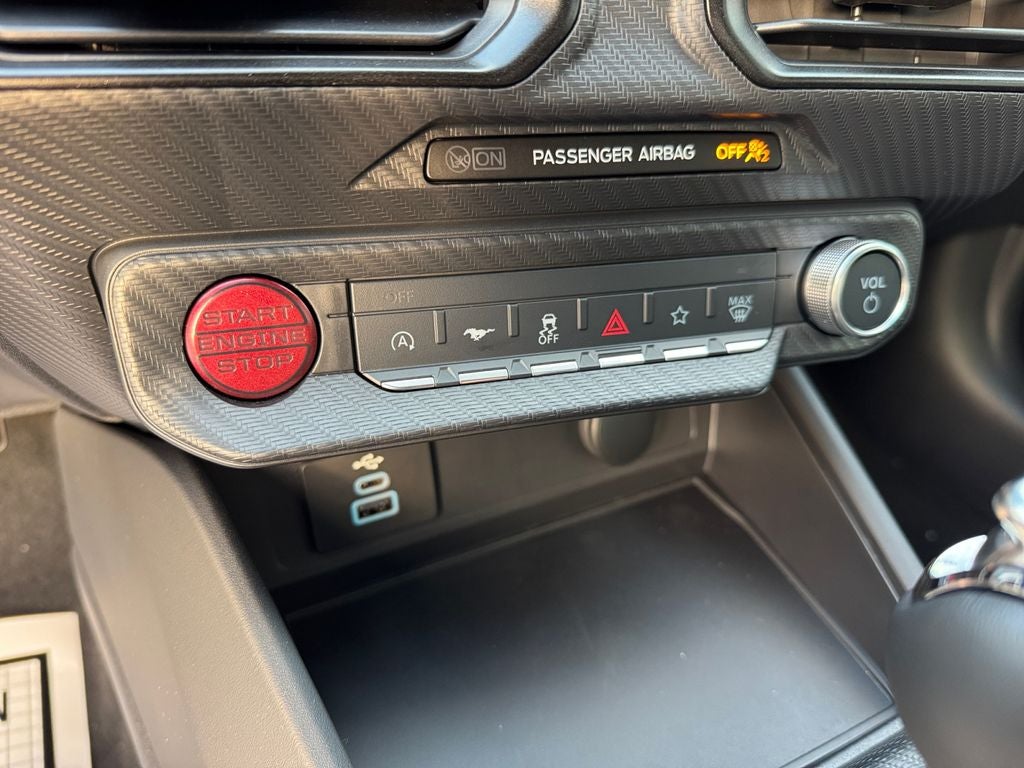 2026 Ford Mustang EcoBoost 100A