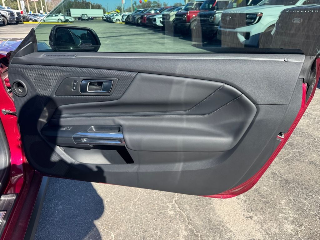 2025 Ford Mustang EcoBoost Premium