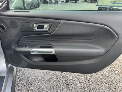 2025 Ford Mustang EcoBoost Premium 200A