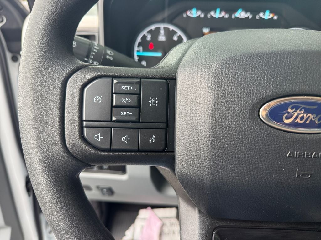 2025 Ford F-450SD XLT DRW 653A