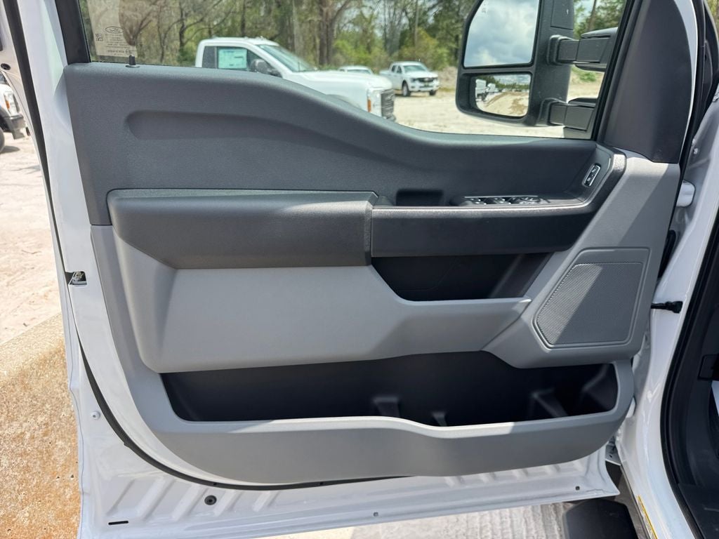 2026 Ford F-450SD XL DRW 650A