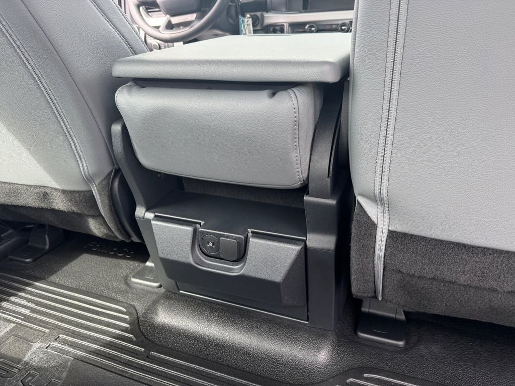 2026 Ford F-450SD XL DRW 650A