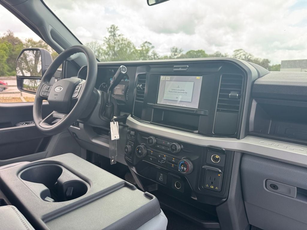 2026 Ford F-450SD XL DRW 650A