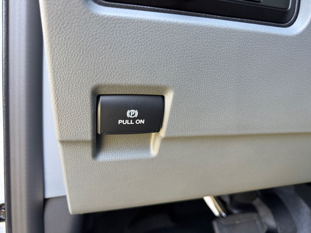 2025 Ford F-550SD XL DRW 660A