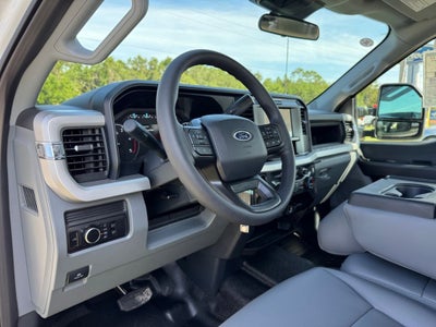 2025 Ford F-550SD XL DRW 660A