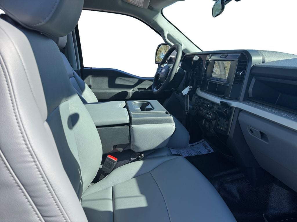 2026 Ford F-350SD XL DRW 640A