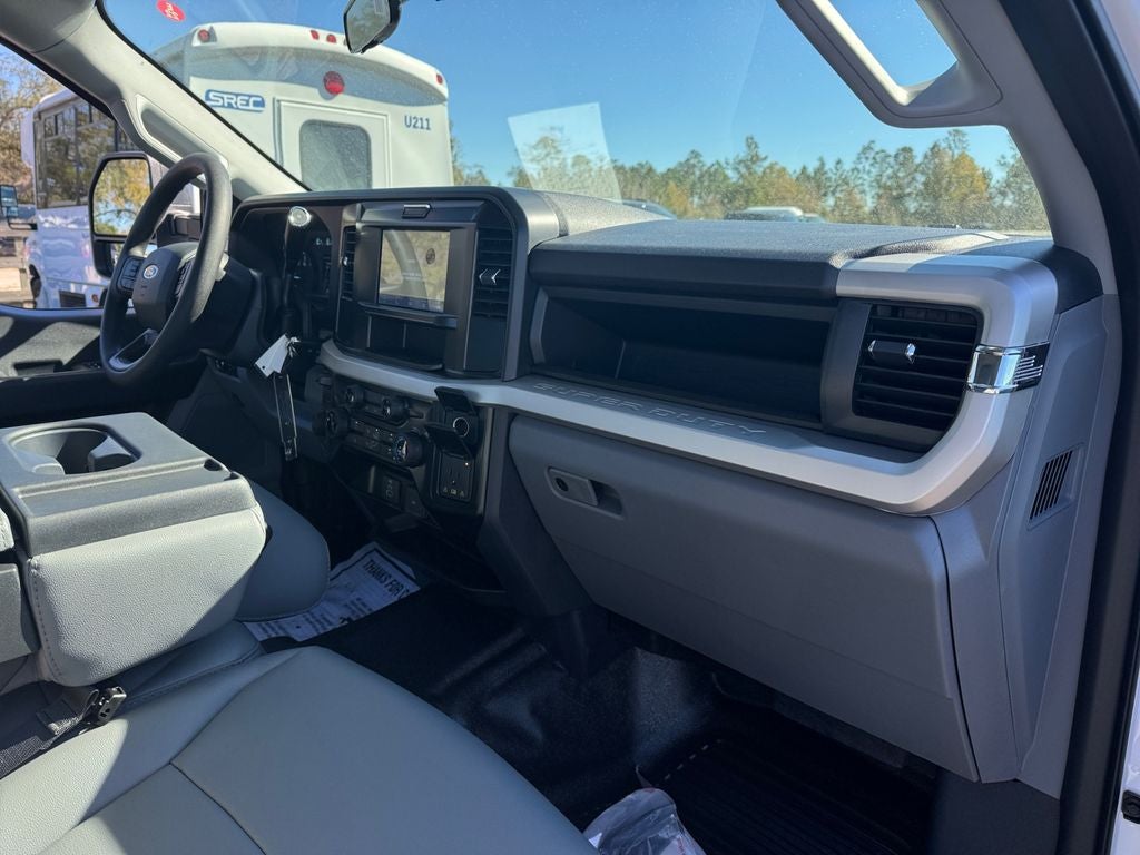 2026 Ford F-350SD XL DRW 640A