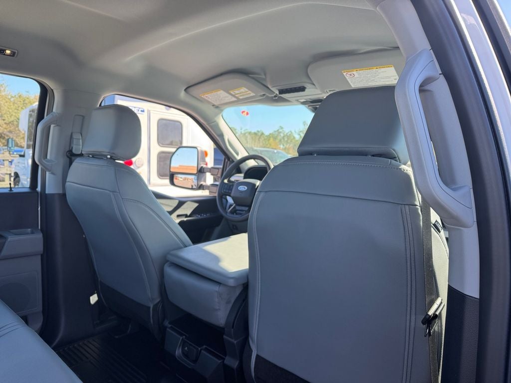 2026 Ford F-350SD XL DRW 640A