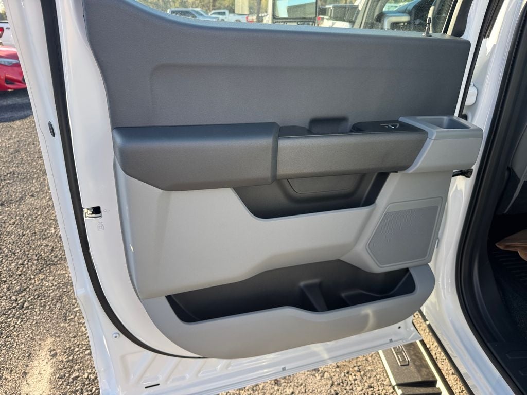 2026 Ford F-350SD XL DRW 640A