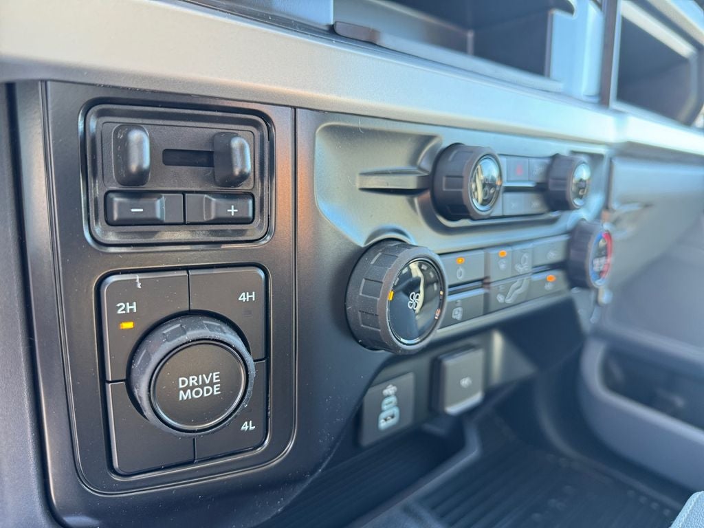 2026 Ford F-350SD XL DRW 640A