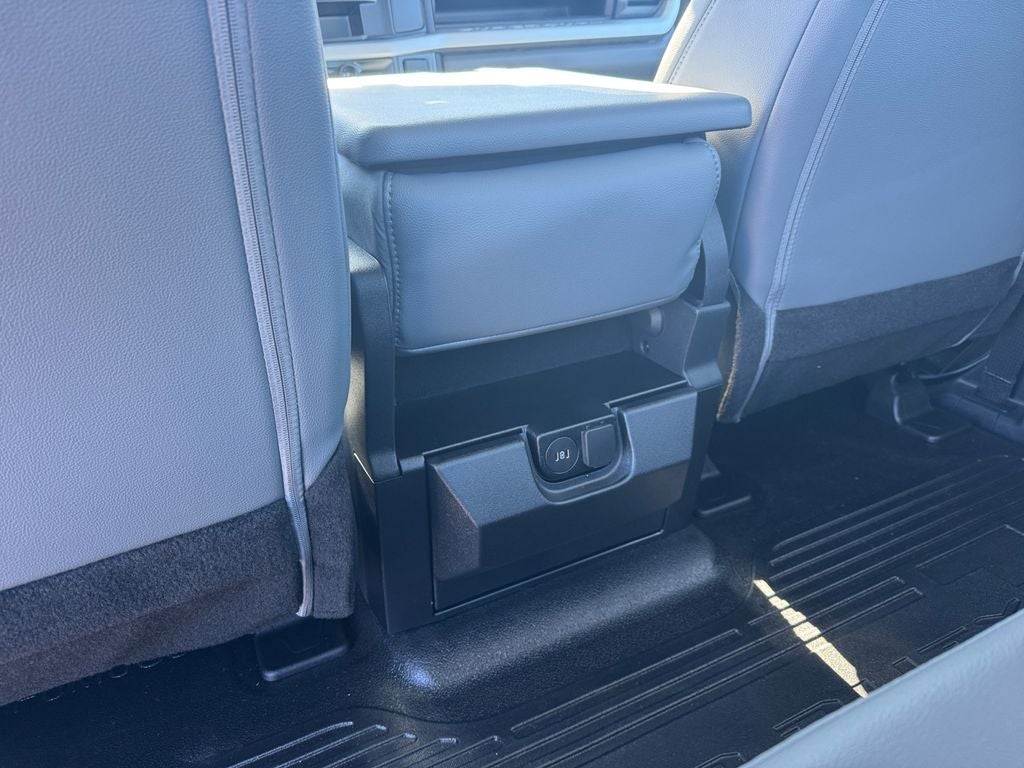 2026 Ford F-350SD XL DRW 640A