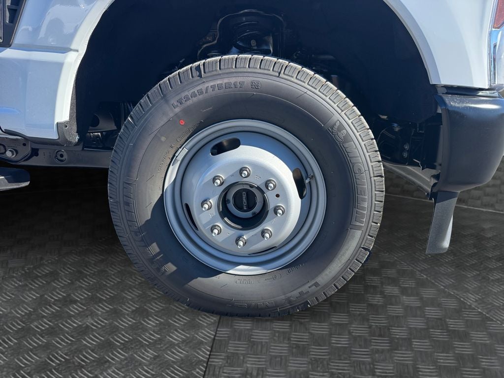 2026 Ford F-350SD XL DRW 640A