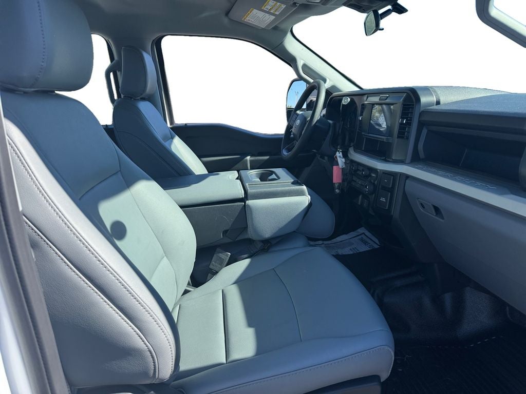 2026 Ford F-350SD XL DRW 640A