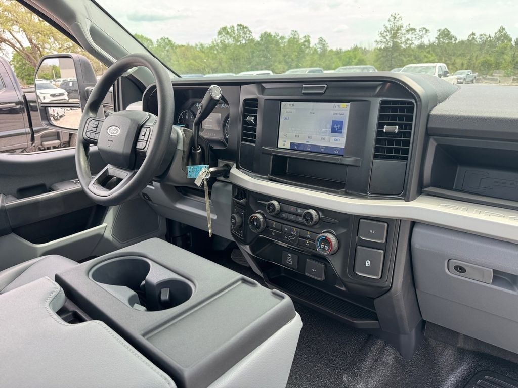2026 Ford F-550SD DRW 660A