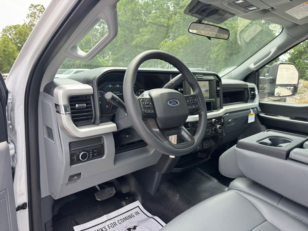 2026 Ford F-550SD DRW 660A