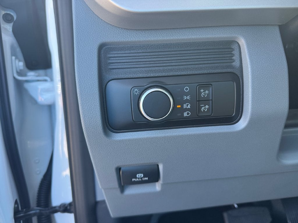 2026 Ford F-550SD XL DRW 660A