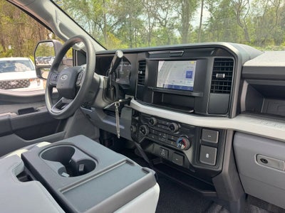 2026 Ford F-550SD DRW 660A