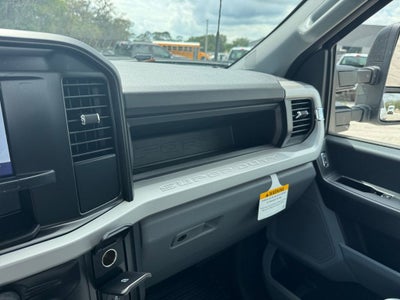 2026 Ford F-550SD DRW 660A