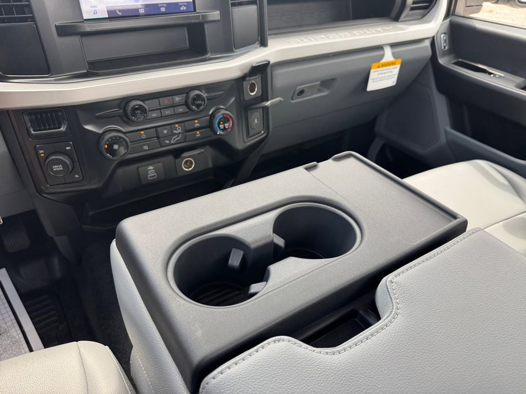 2026 Ford F-550SD DRW 660A