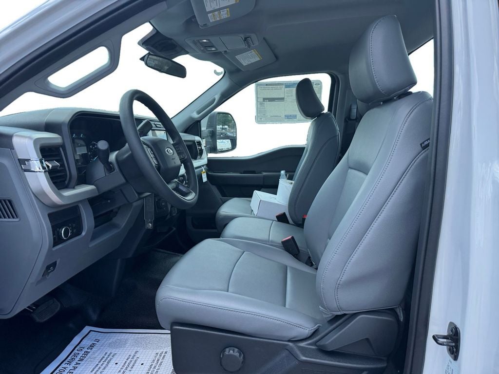 2026 Ford F-550SD XL DRW 660A