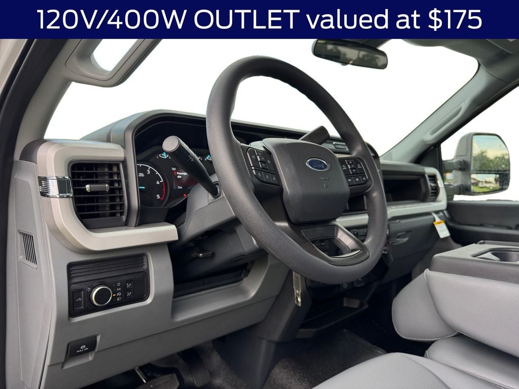 2025 Ford F-600SD XL 680A