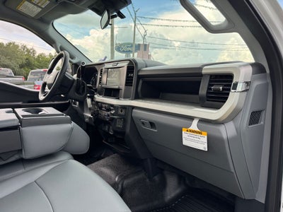 2025 Ford F-600SD XL 680A