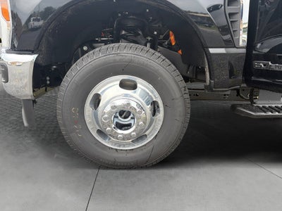 2027 Ford F-350SD XLT DRW 643A