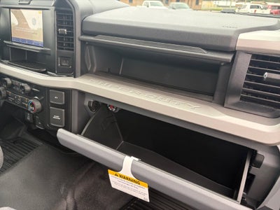 2027 Ford F-350SD XLT DRW 643A