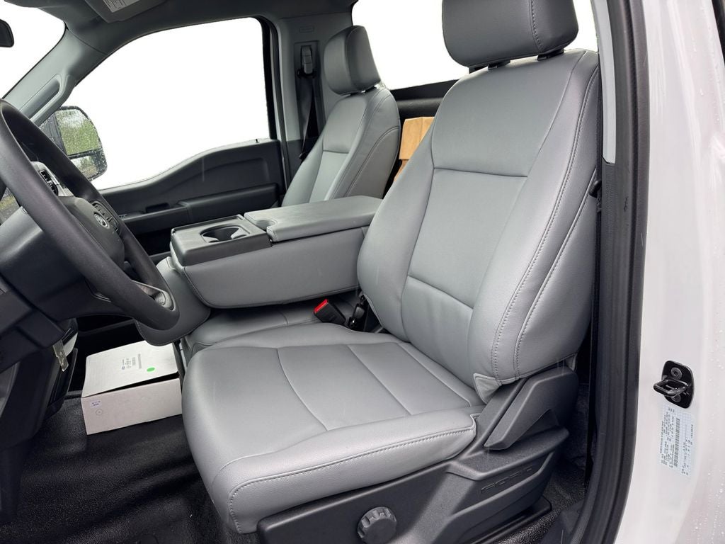 2026 Ford F-450SD XL DRW 650A