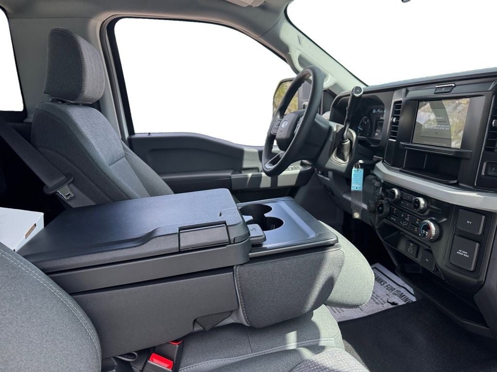 2026 Ford F-550SD XLT DRW 663A