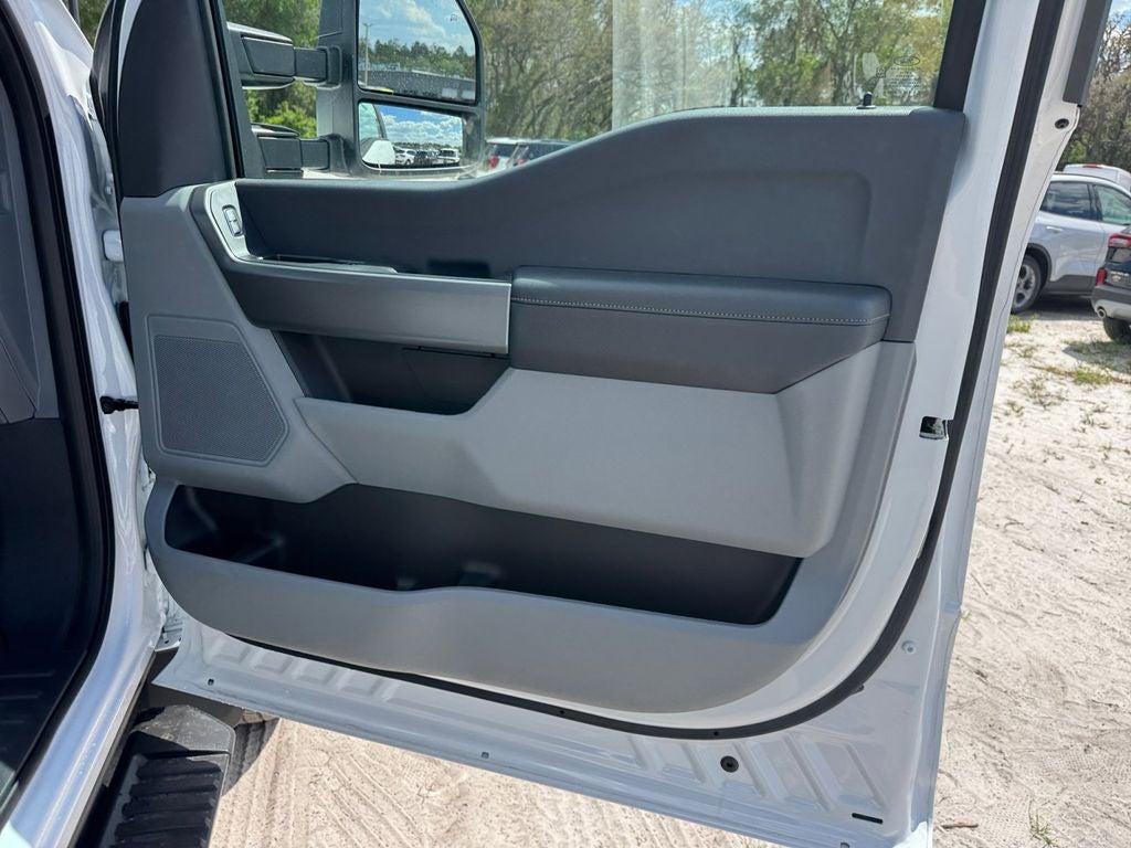 2026 Ford F-550SD XLT DRW 663A