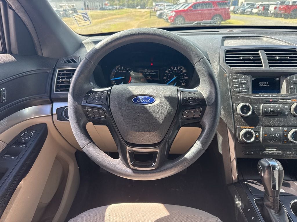 2018 Ford Explorer Base