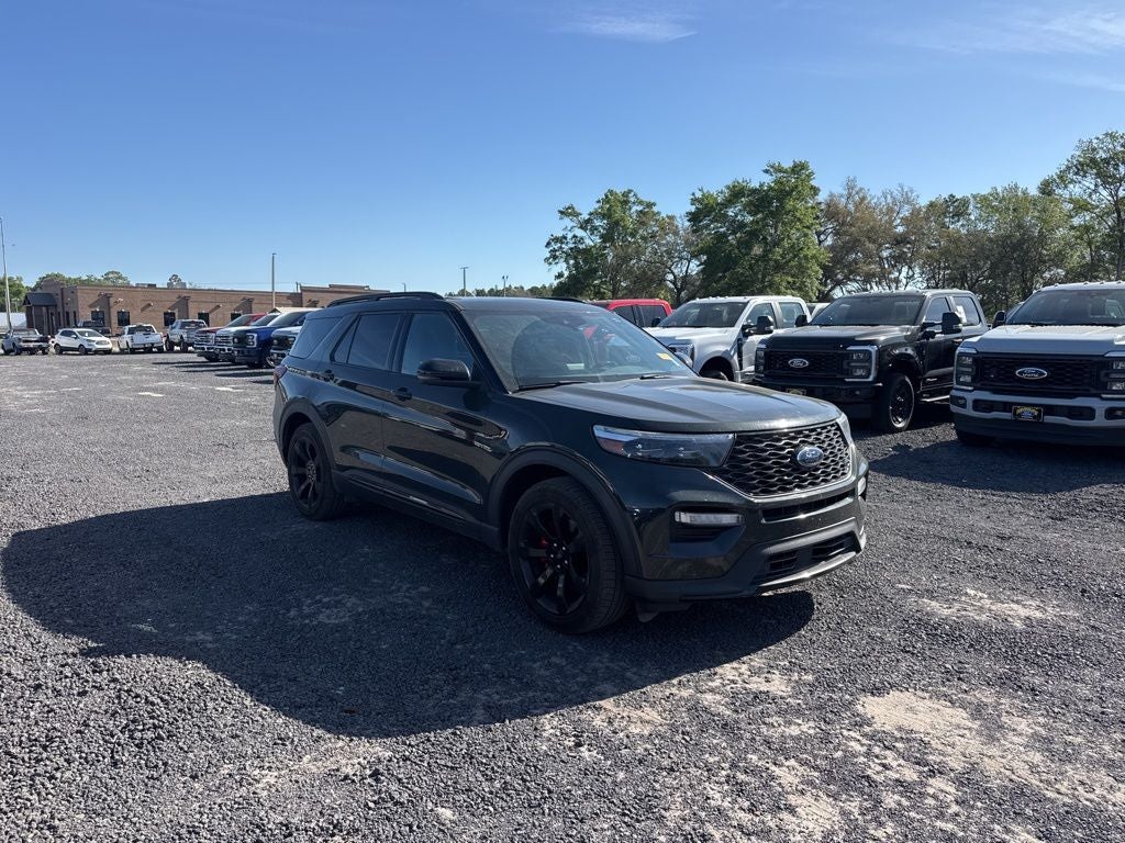 2022 Ford Explorer ST
