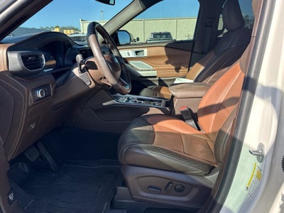 2022 Ford Explorer King Ranch