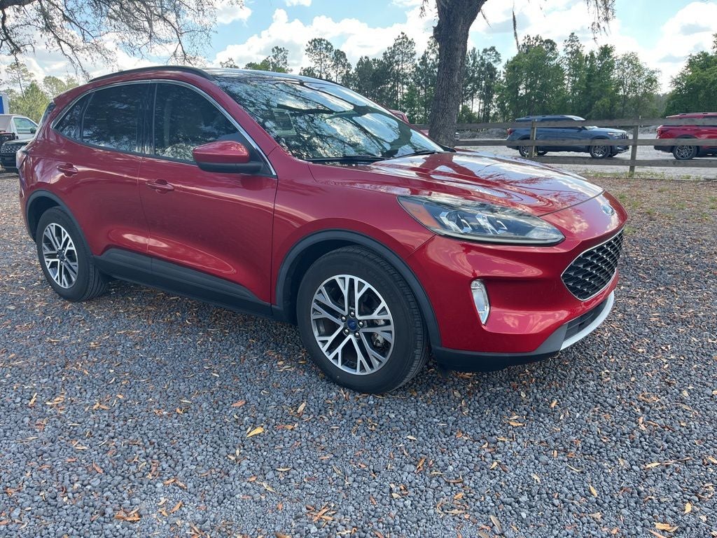 2020 Ford Escape SEL