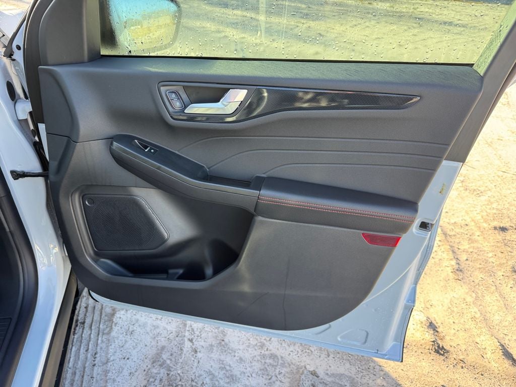 2026 Ford Escape ST-Line 300A