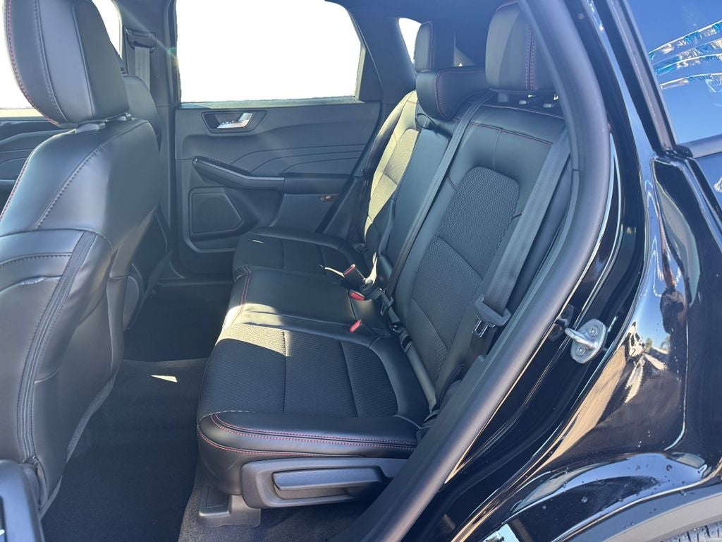 2026 Ford Escape ST-Line 300A