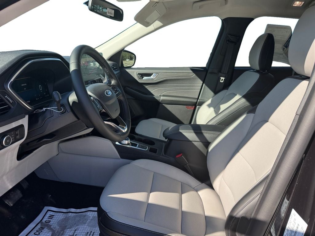 2026 Ford Escape Hybrid Platinum 600A