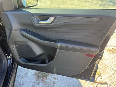 2026 Ford Escape Hybrid Platinum 600A