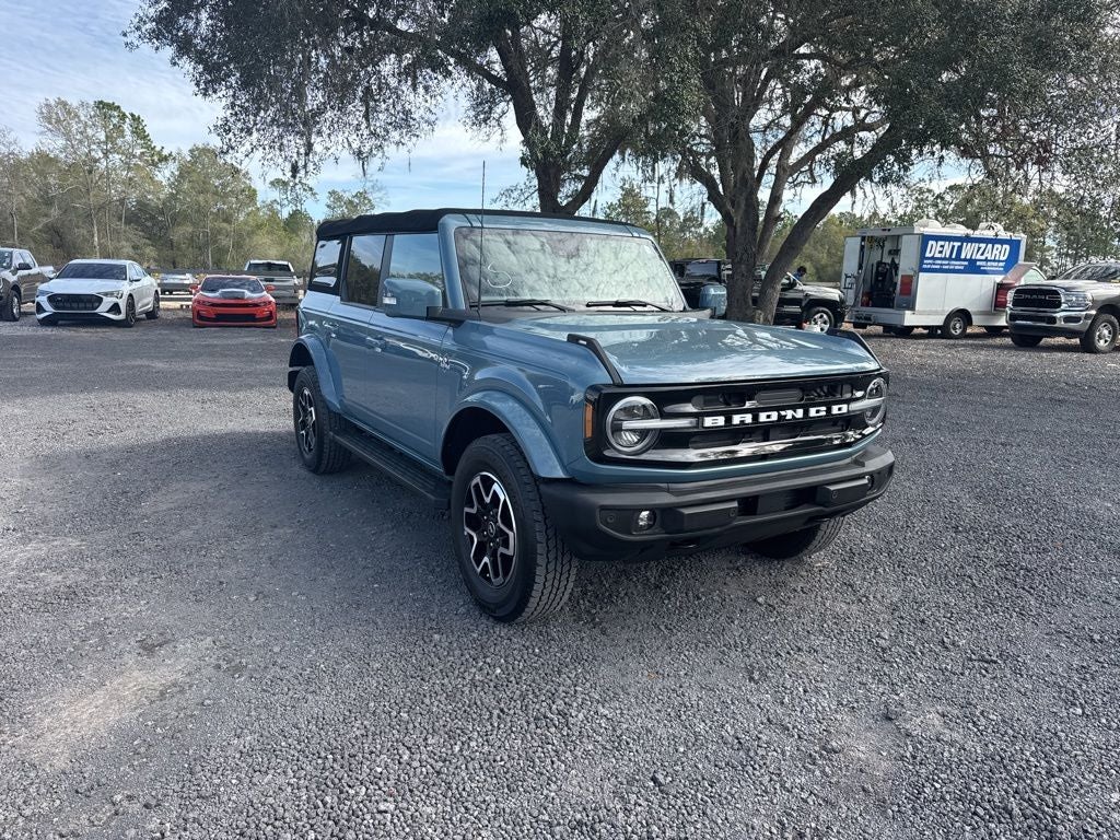 2022 Ford Bronco Outer Banks