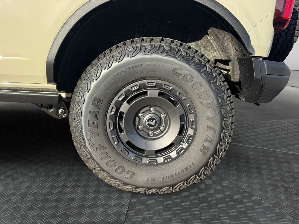 2025 Ford Bronco Big Bend 222A