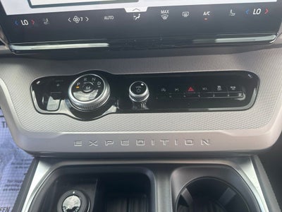 2027 Ford Expedition Max Active 202A
