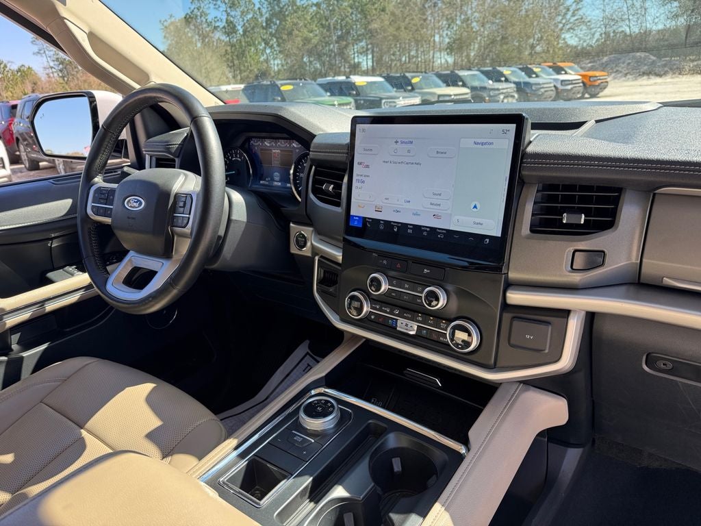 2024 Ford Expedition Max XLT