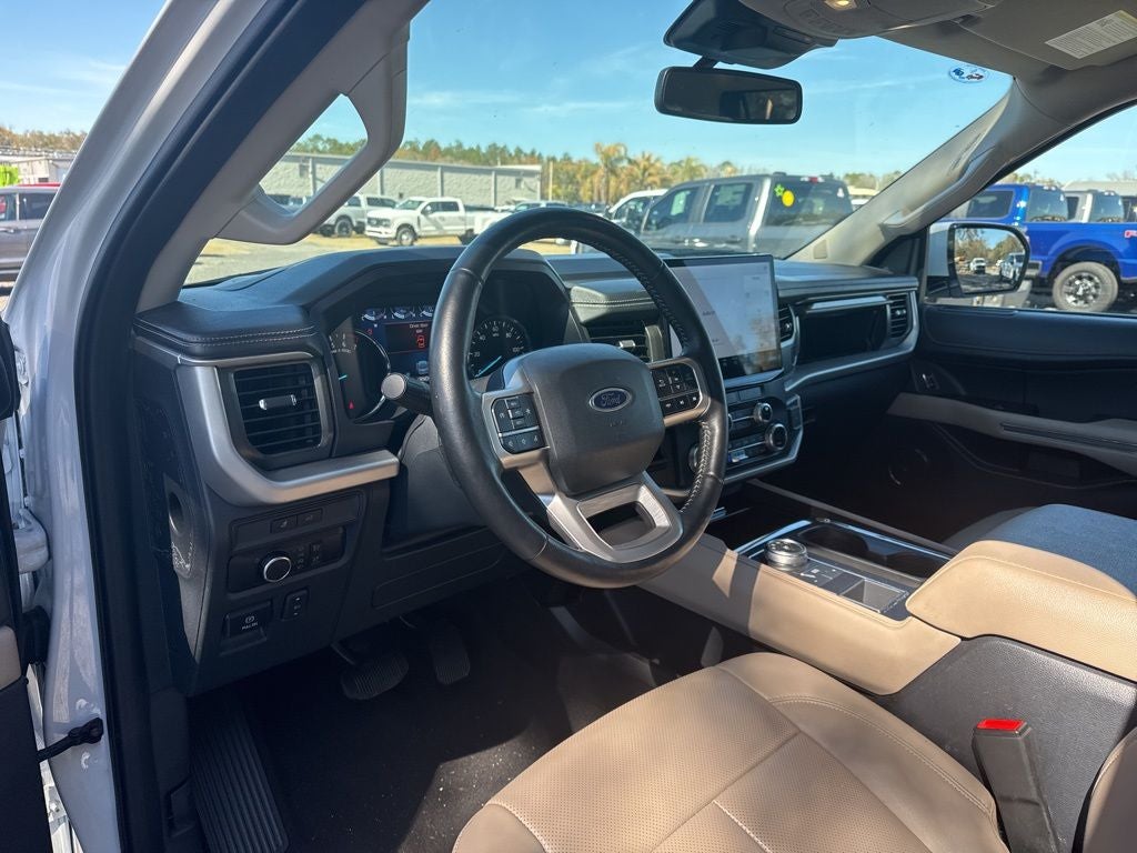2024 Ford Expedition Max XLT