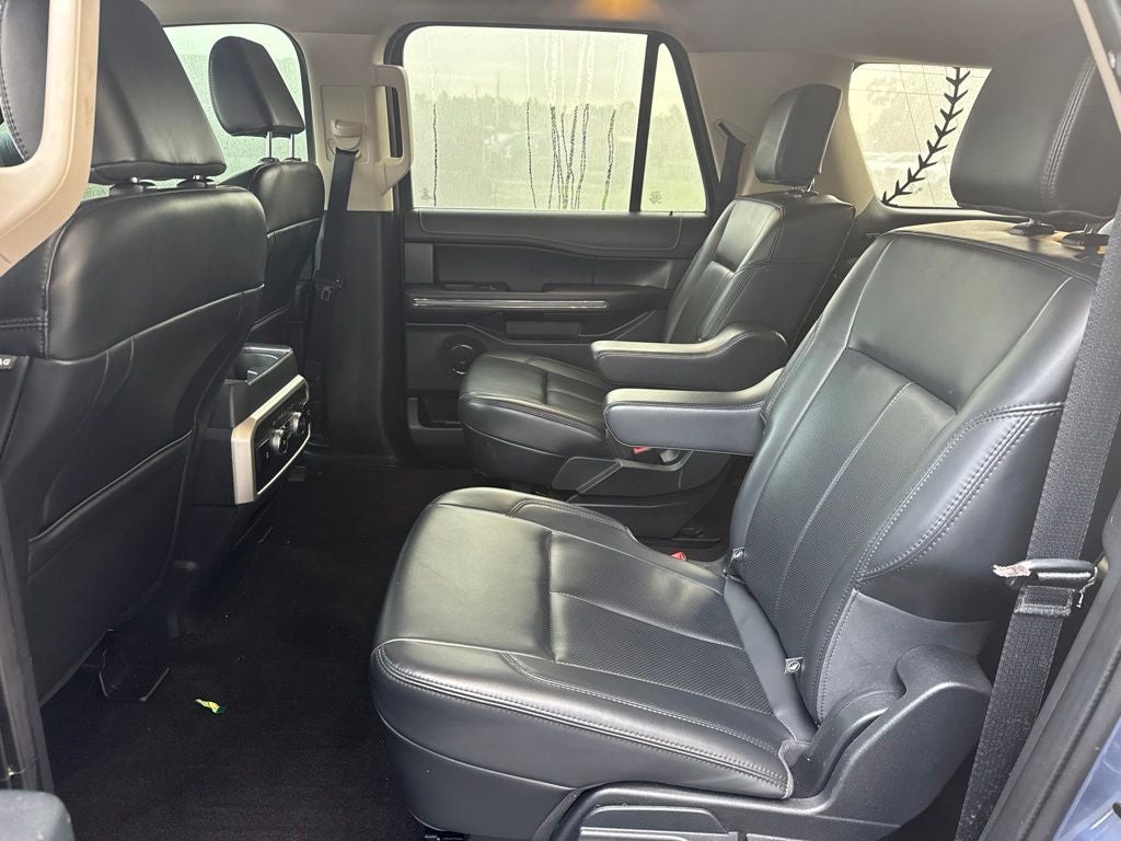 2022 Ford Expedition Max XLT