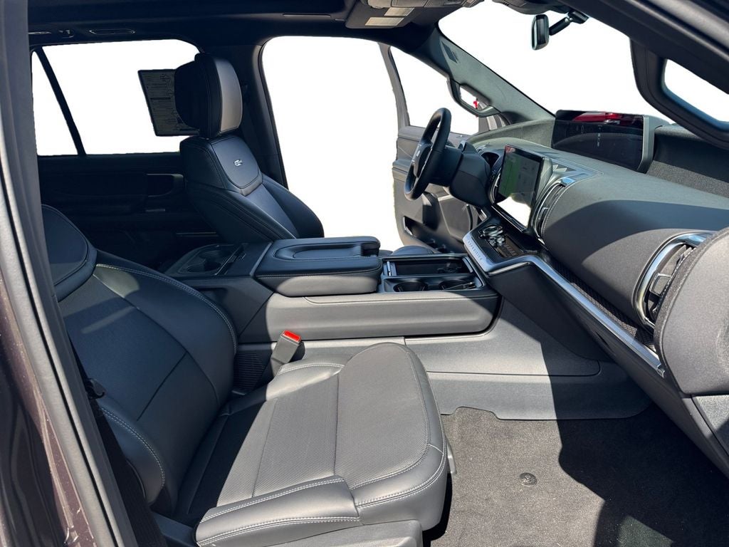 2027 Ford Expedition Max Platinum 600A