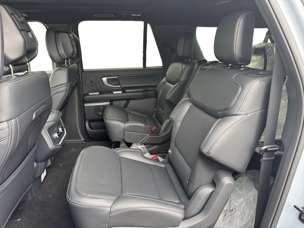 2027 Ford Expedition Max Platinum 600A