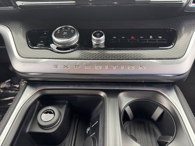 2027 Ford Expedition Max Platinum 600A