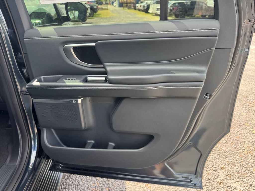 2026 Ford Expedition Max Platinum 600A